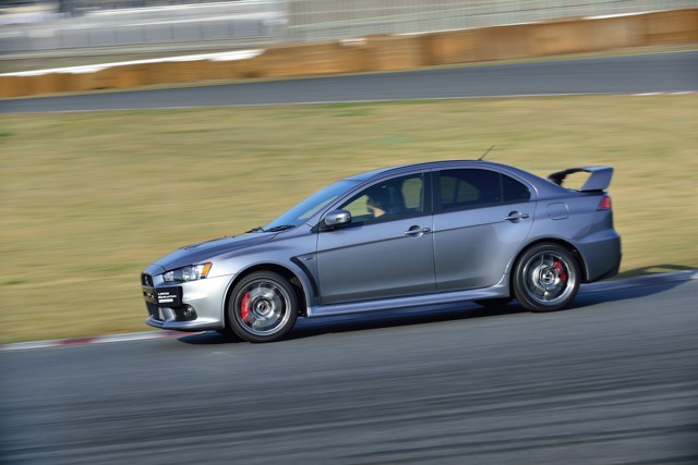 Mitsubishi Lancer Evolution photo 160