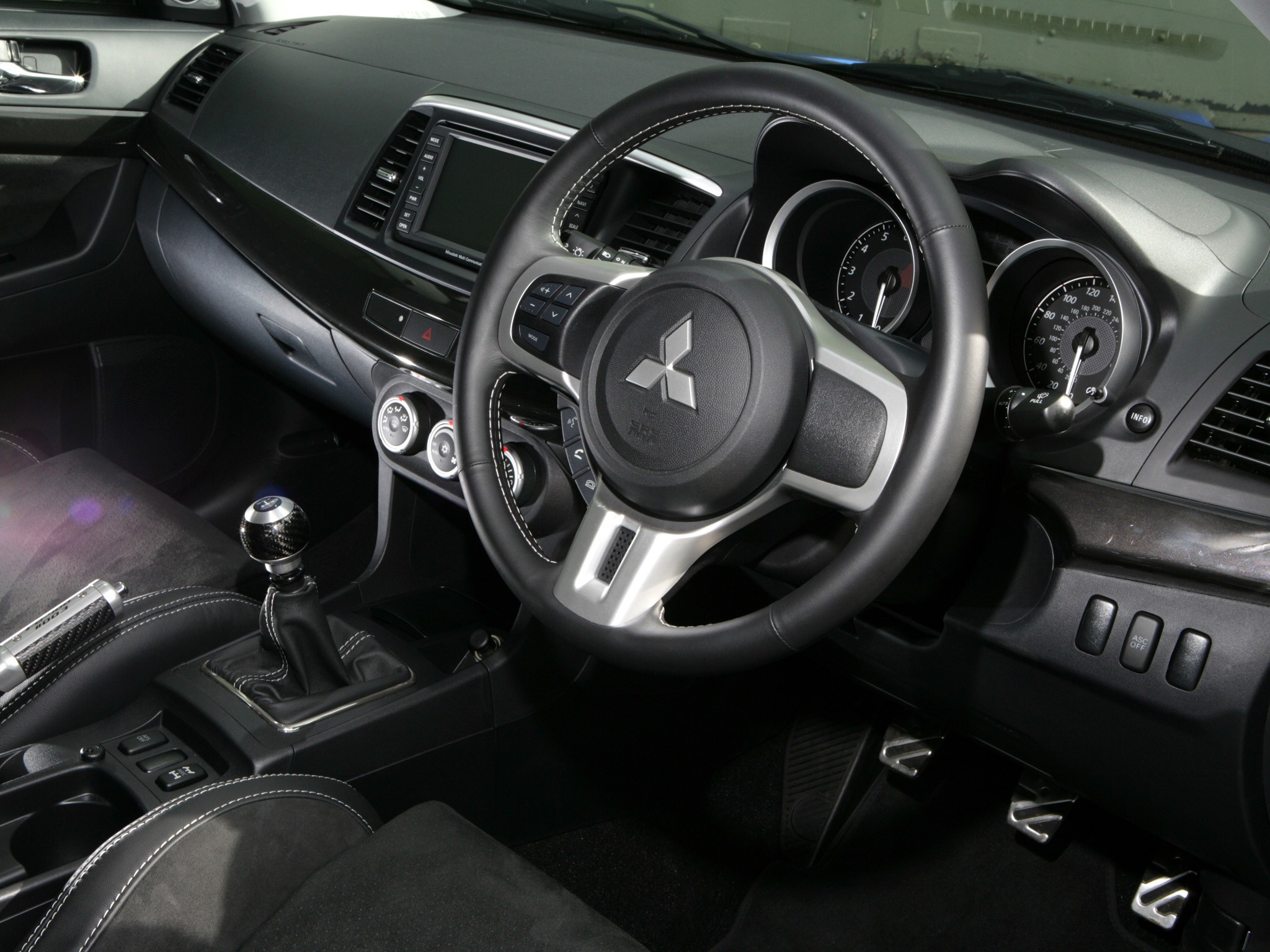 Mitsubishi Lancer Evolution photo 187