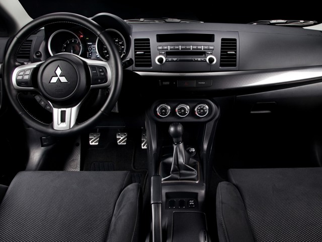 Mitsubishi Lancer Evolution photo 198