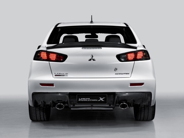 Mitsubishi Lancer Evolution photo 23