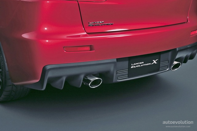 Mitsubishi Lancer Evolution photo 18
