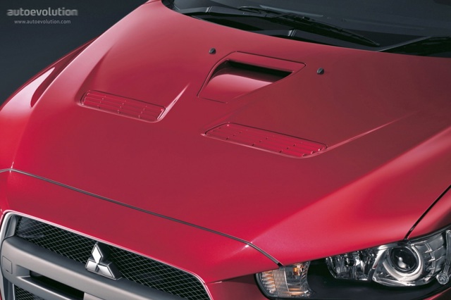 Mitsubishi Lancer Evolution photo 19