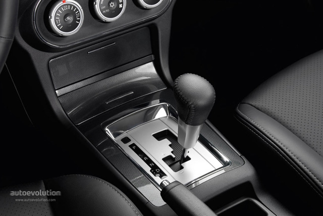 Mitsubishi Lancer Hatchback foto 11