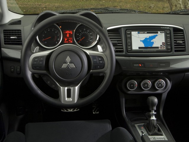 Mitsubishi Lancer Hatchback foto 42