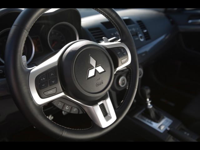 Mitsubishi Lancer Hatchback foto 43