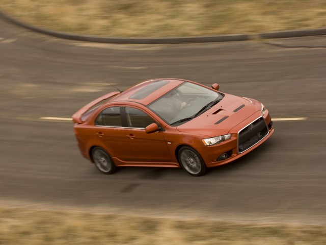 Mitsubishi Lancer Hatchback foto 18
