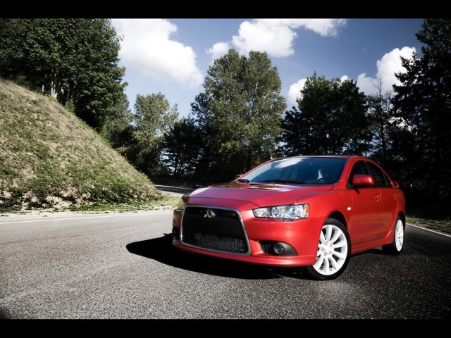 Mitsubishi Lancer Hatchback foto 31