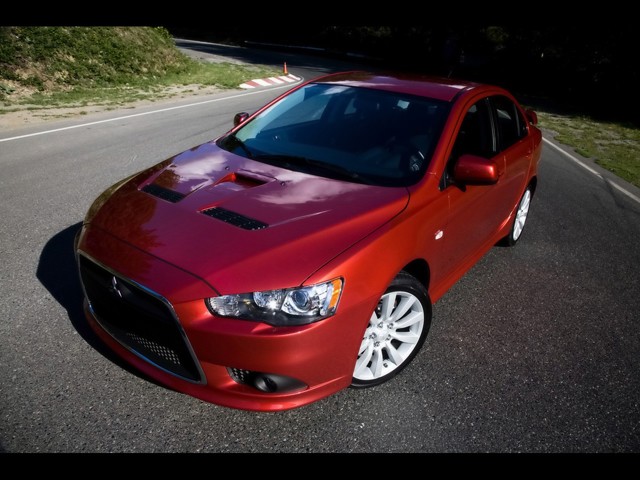 Mitsubishi Lancer Hatchback foto 32
