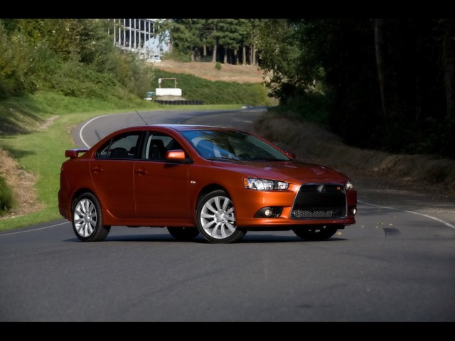 Mitsubishi Lancer Hatchback foto 33