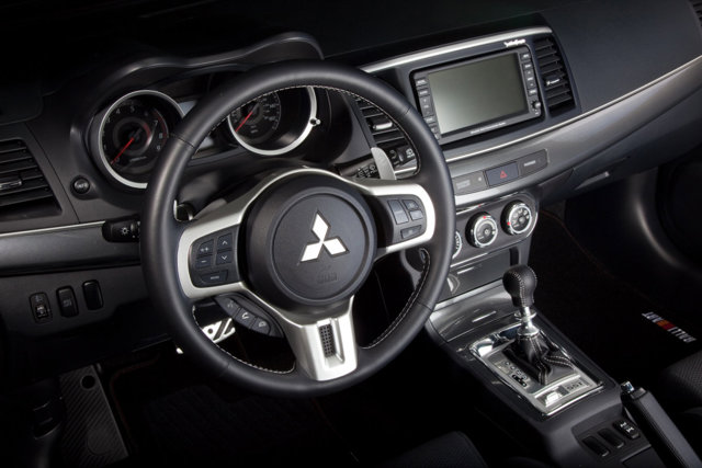 Mitsubishi Lancer Hatchback foto 37