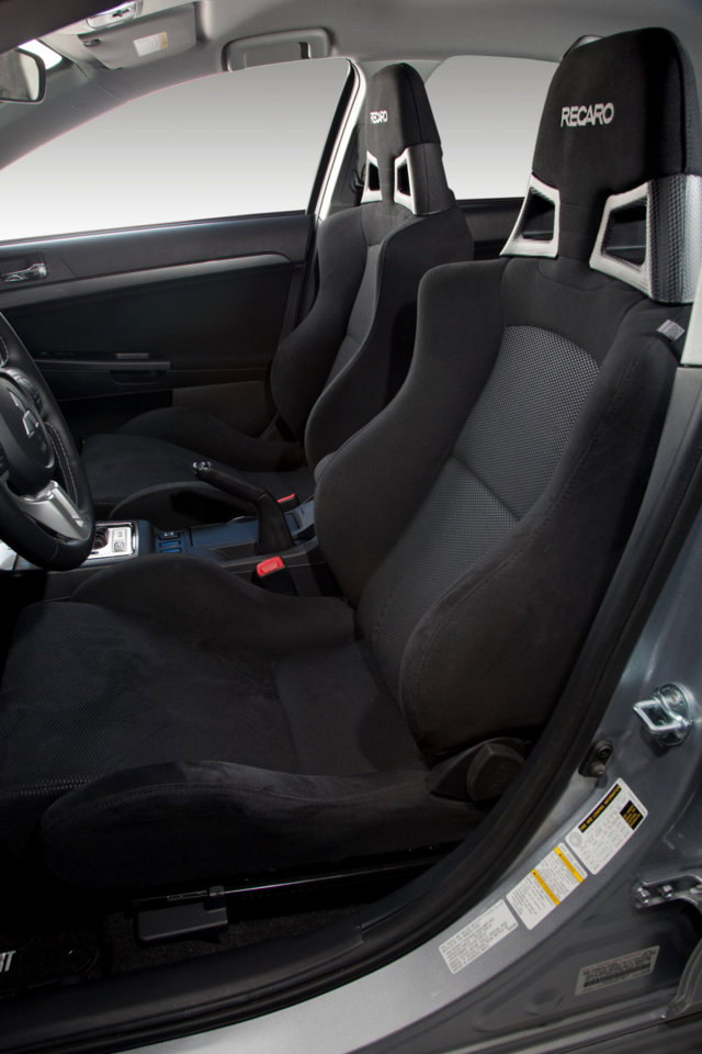 Mitsubishi Lancer Hatchback foto 40