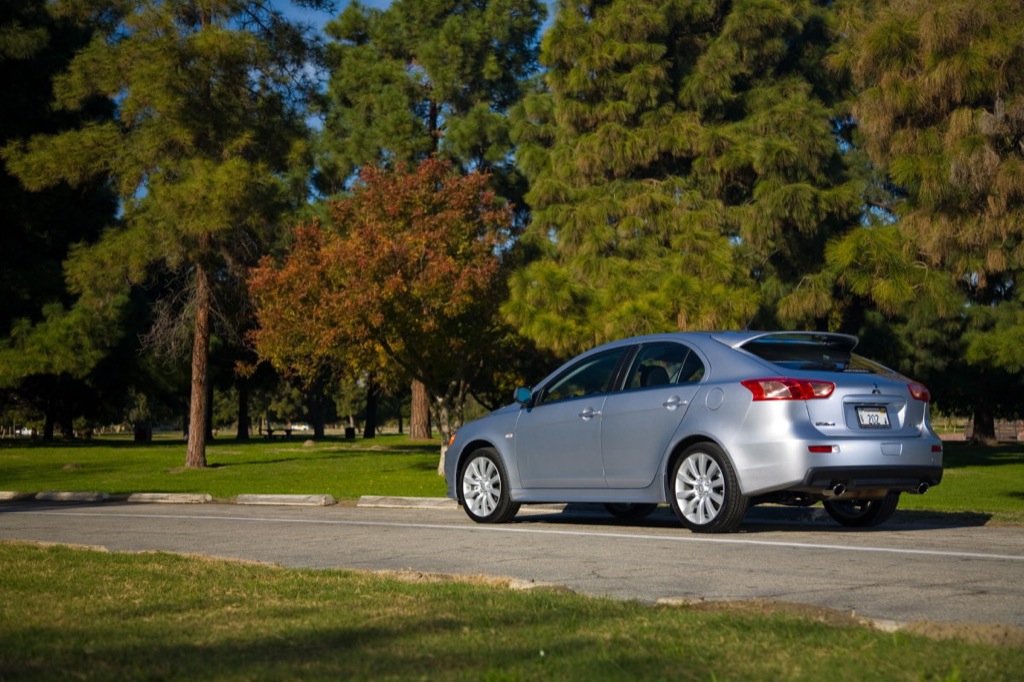 Mitsubishi Lancer Hatchback photo 6