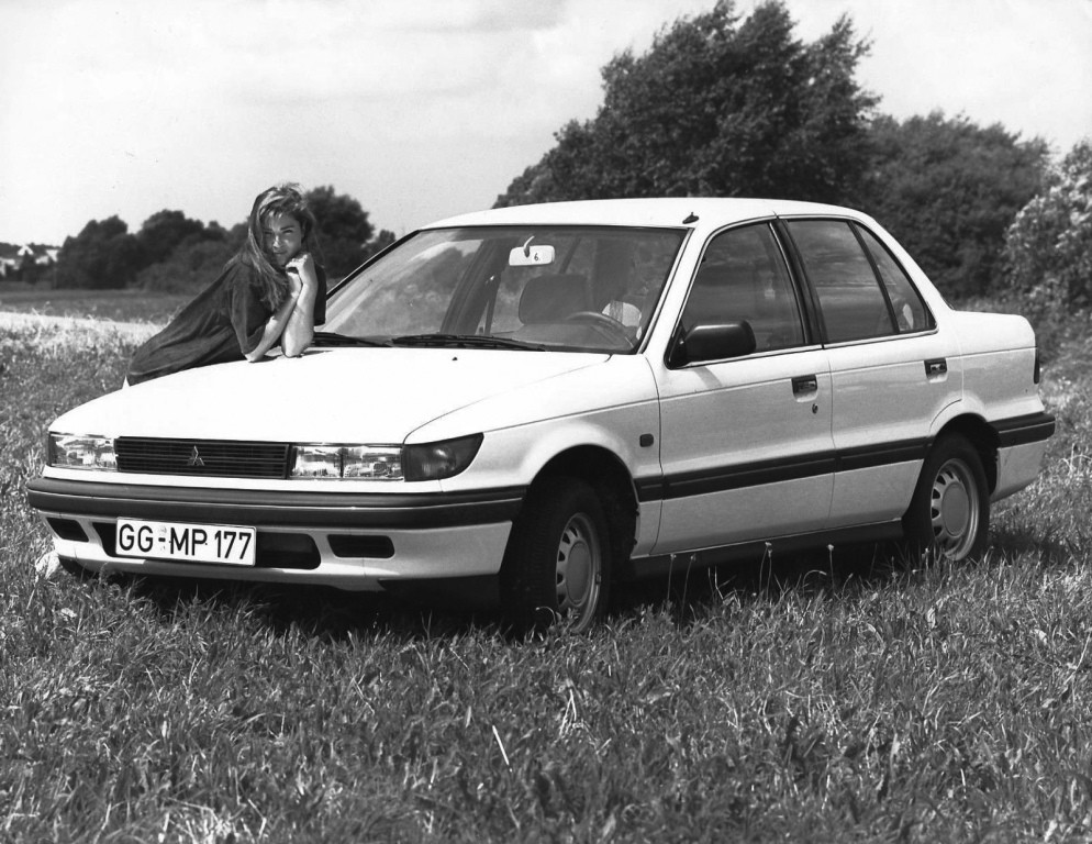 Mitsubishi Lancer photo 6