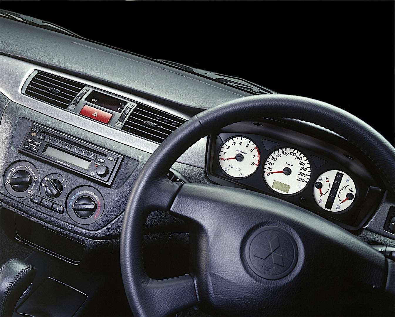 Mitsubishi Lancer photo 35