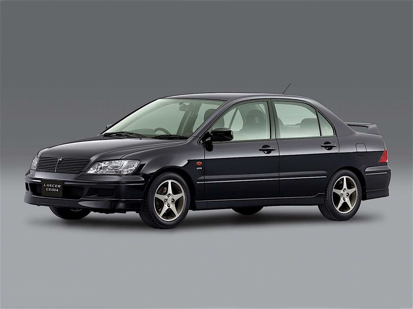 Mitsubishi Lancer photo 5