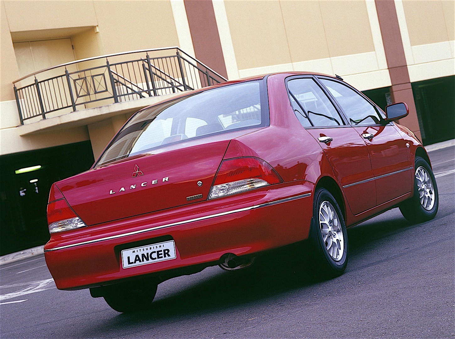 Mitsubishi Lancer photo 17
