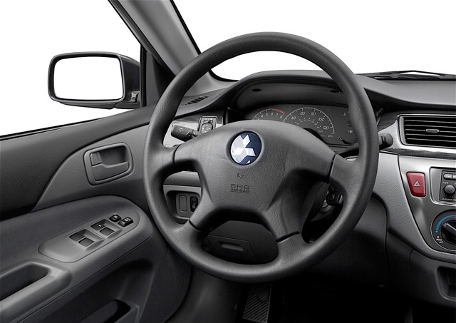 Mitsubishi Lancer Foto 60