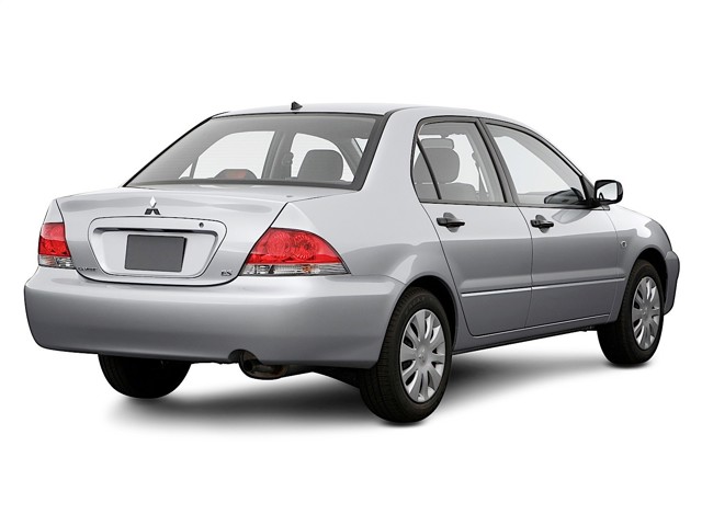 Mitsubishi Lancer Foto 13