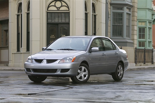 Mitsubishi Lancer Foto 21