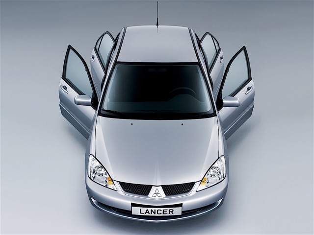 Mitsubishi Lancer Foto 23