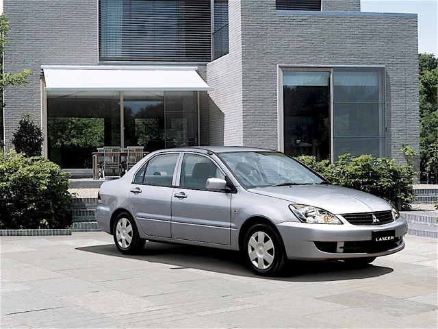 Mitsubishi Lancer Foto 37
