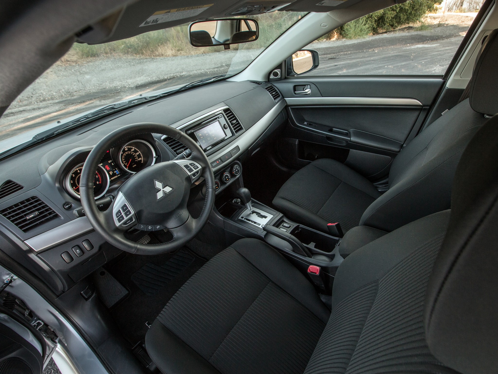 Mitsubishi Lancer photo 99