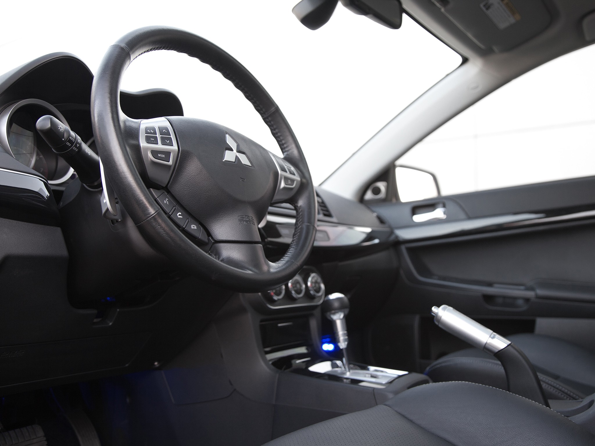 Mitsubishi Lancer photo 107