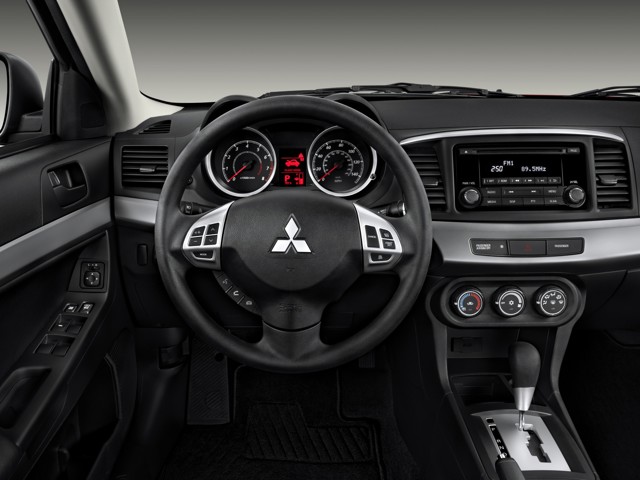 Mitsubishi Lancer photo 112