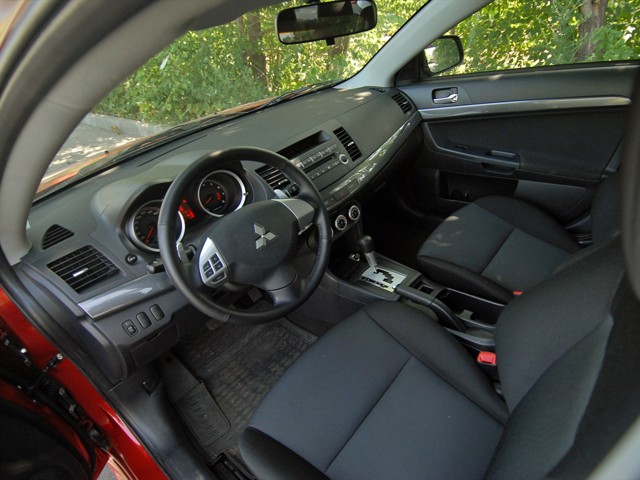Mitsubishi Lancer photo 116