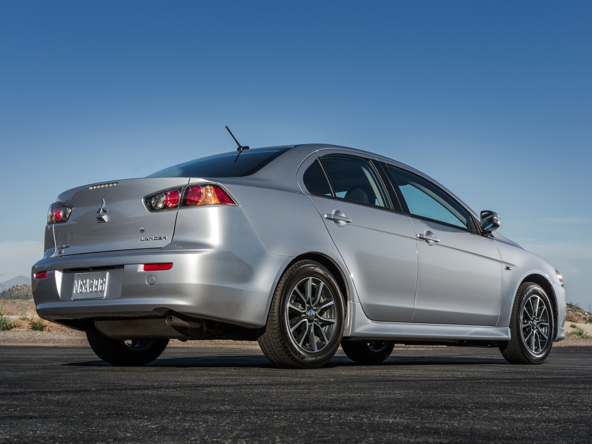 Mitsubishi Lancer photo 19