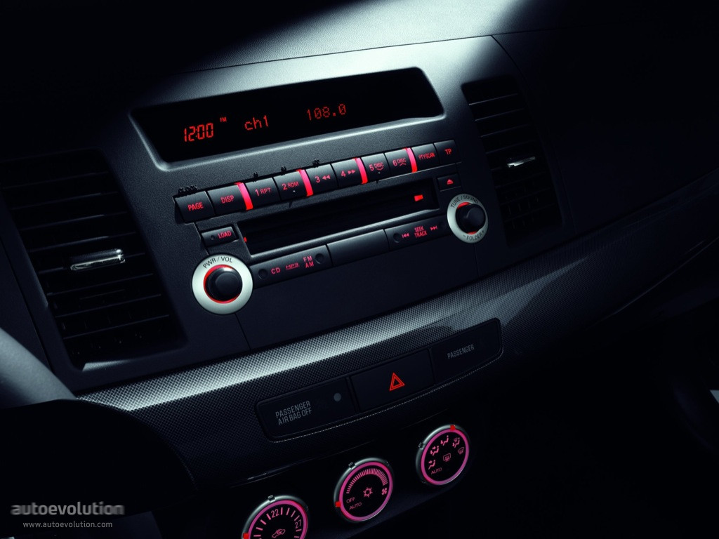 Mitsubishi Lancer photo 92