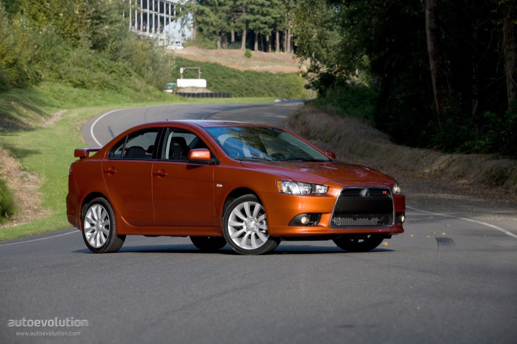 Mitsubishi Lancer photo 17