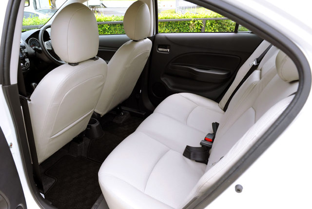 Mitsubishi Mirage G4 photo 32