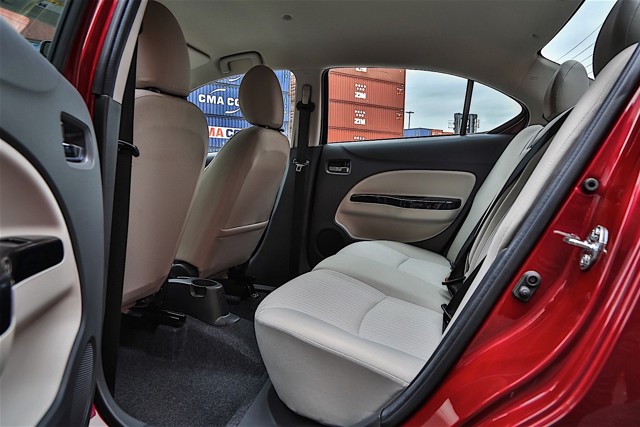 Mitsubishi Mirage G4 photo 25