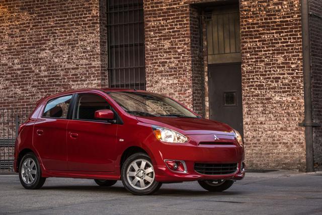 Mitsubishi Mirage Foto 11