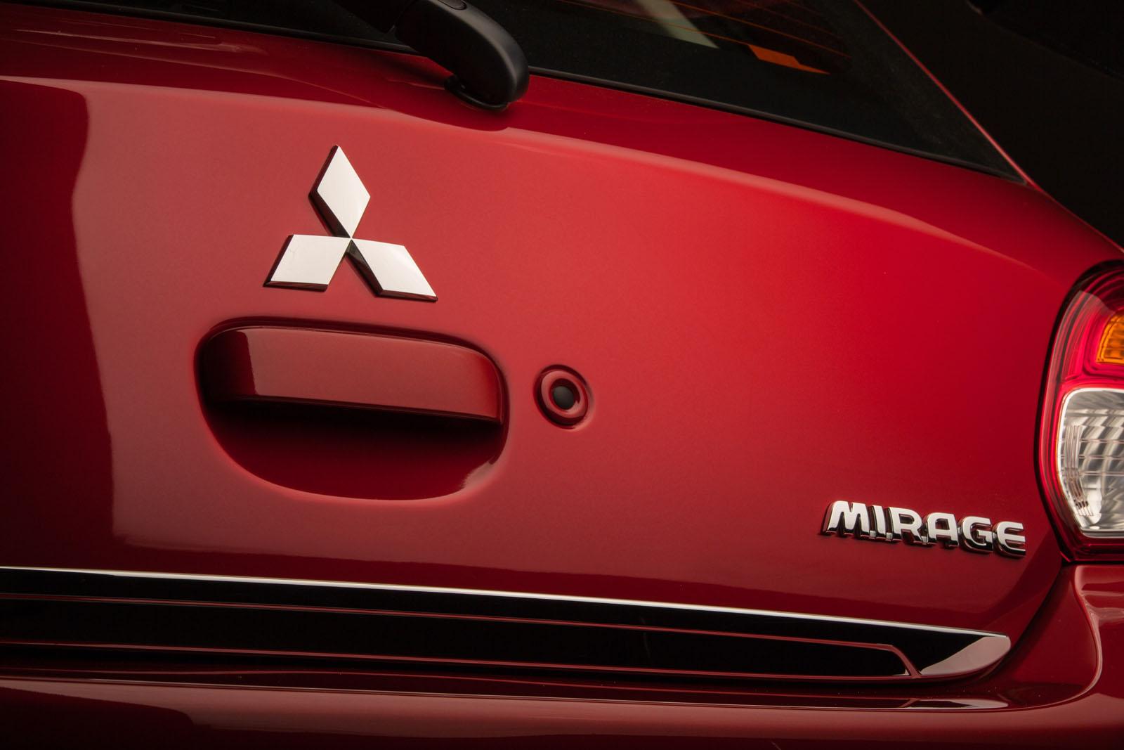 Mitsubishi Mirage photo 14