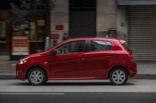 Mitsubishi Mirage Foto 19