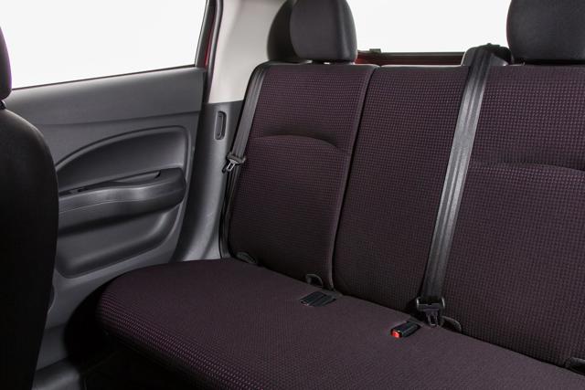 Mitsubishi Mirage Foto 60