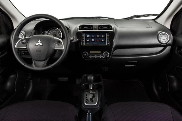 Mitsubishi Mirage Foto 63