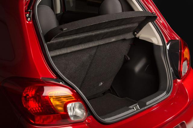 Mitsubishi Mirage Foto 64