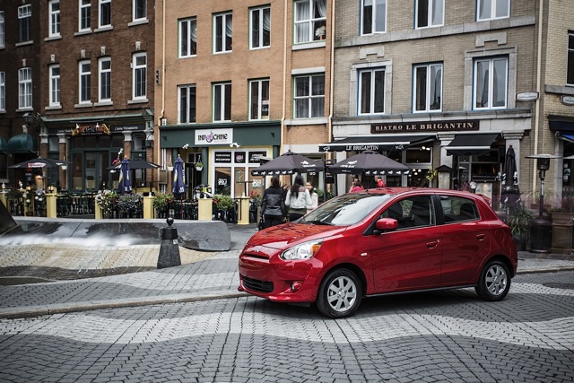 Mitsubishi Mirage Foto 22