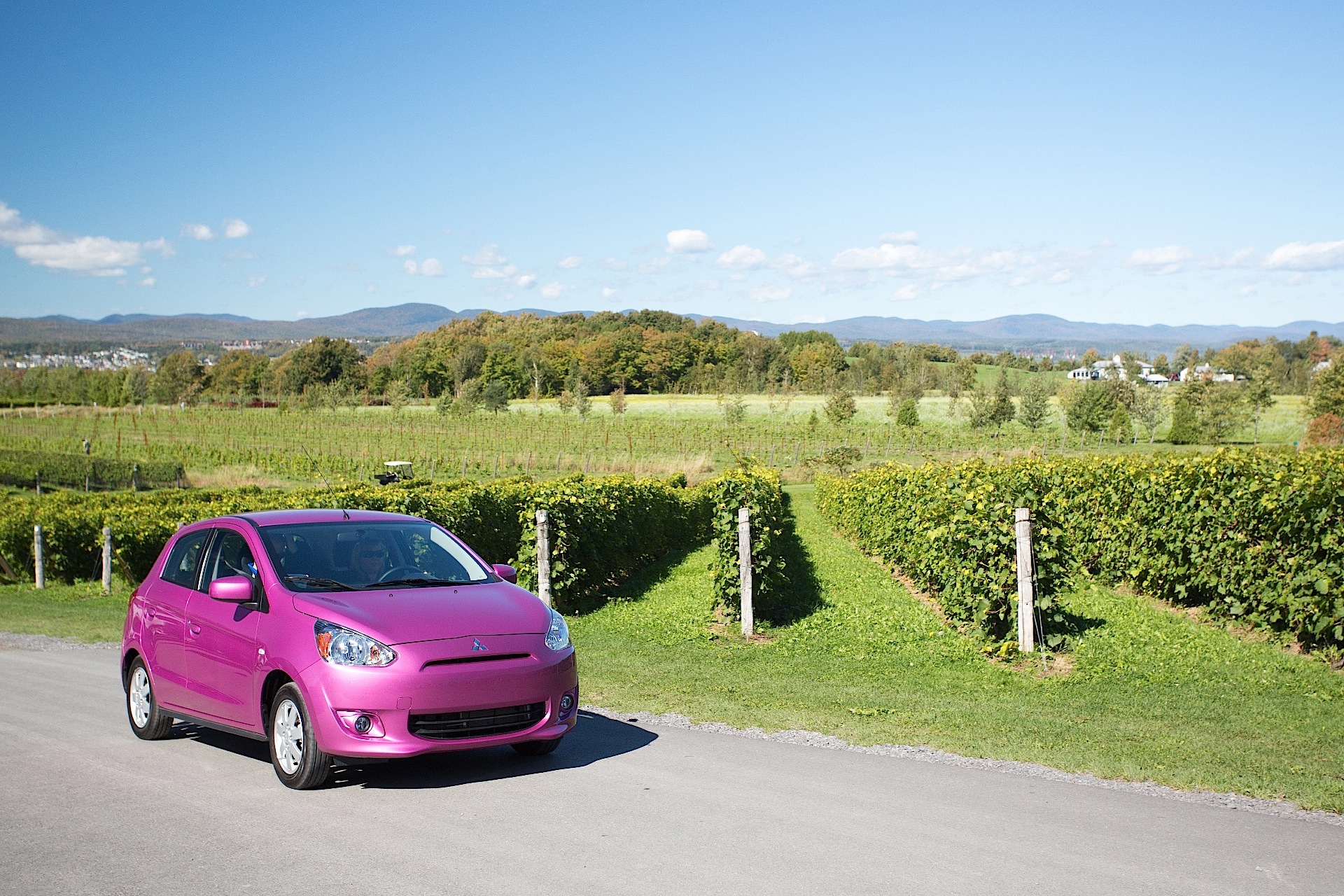 Mitsubishi Mirage photo 23