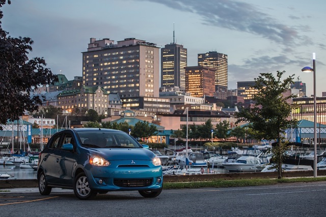 Mitsubishi Mirage Foto 26
