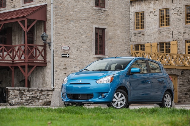 Mitsubishi Mirage Foto 27