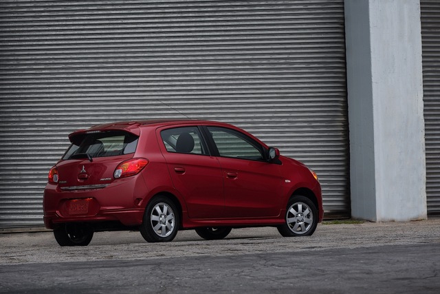 Mitsubishi Mirage Foto 32