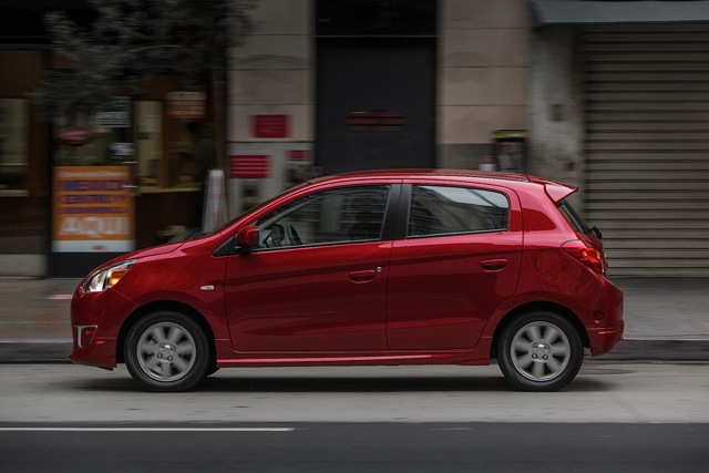 Mitsubishi Mirage Foto 33