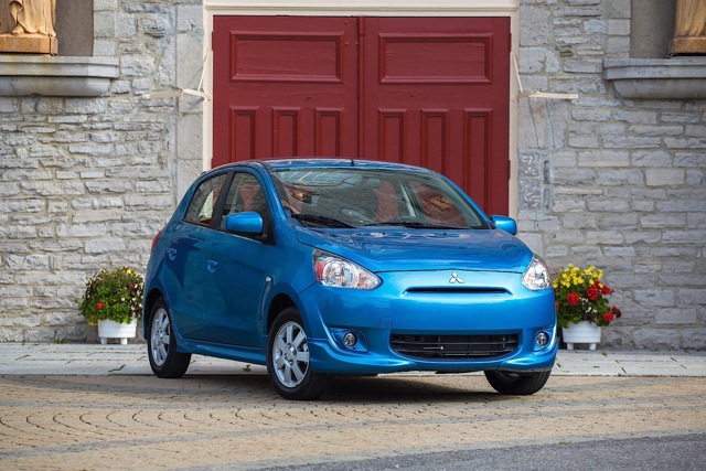 Mitsubishi Mirage Foto 41