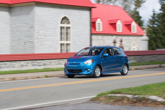 Mitsubishi Mirage Foto 43