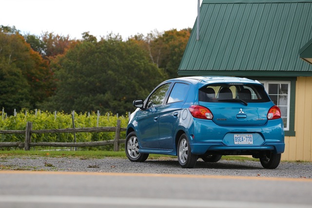 Mitsubishi Mirage Foto 50