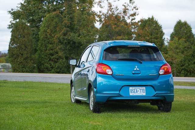Mitsubishi Mirage Foto 52